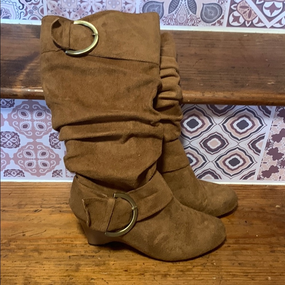 Journee Boots